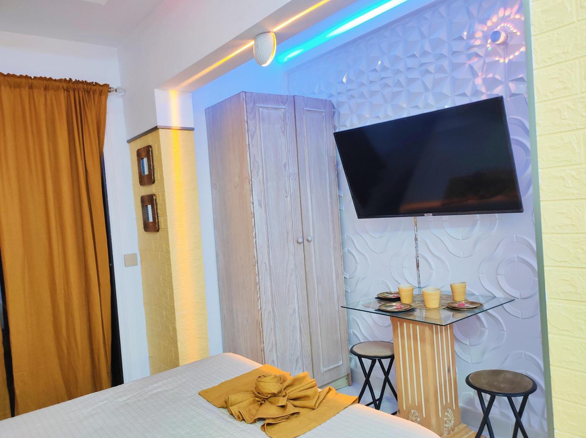 Lovely Apartment Top Views, Heated Pool, Great Location San Miguel de Abona Extérieur photo